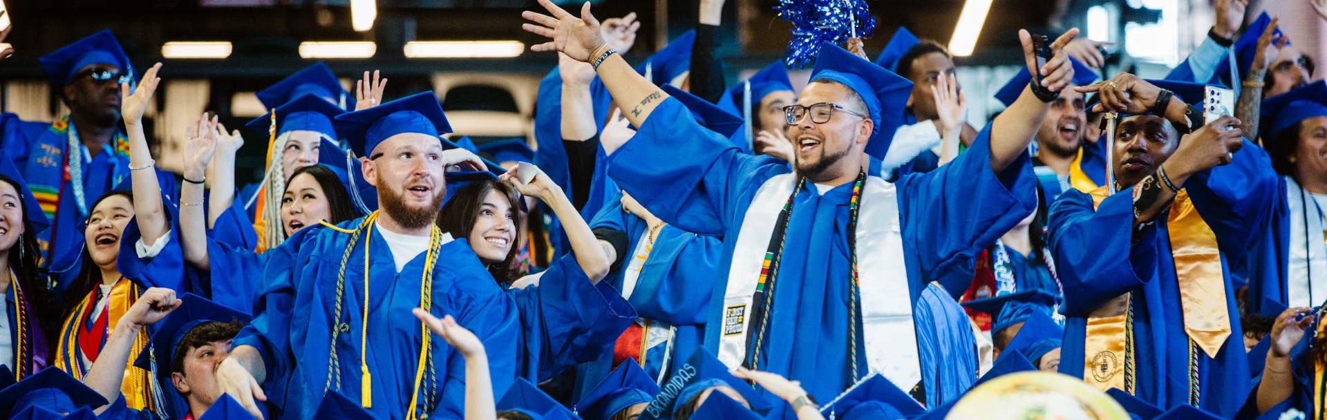  commencement 
