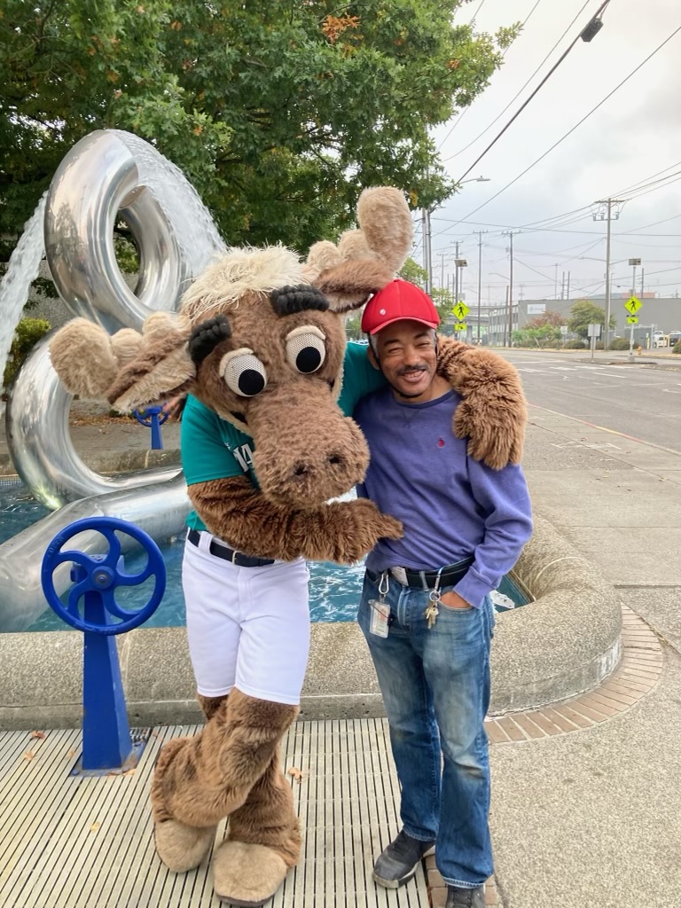 Mainstay client Marc with the Mariner Moose