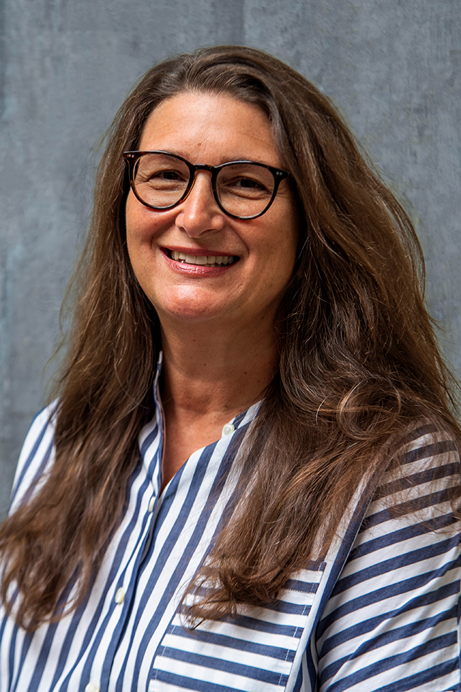 Headshot of Dena Varriale